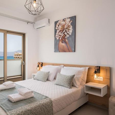 Indigo Blue Seaside Deluxe Apartments Kíssamos Exteriér fotografie
