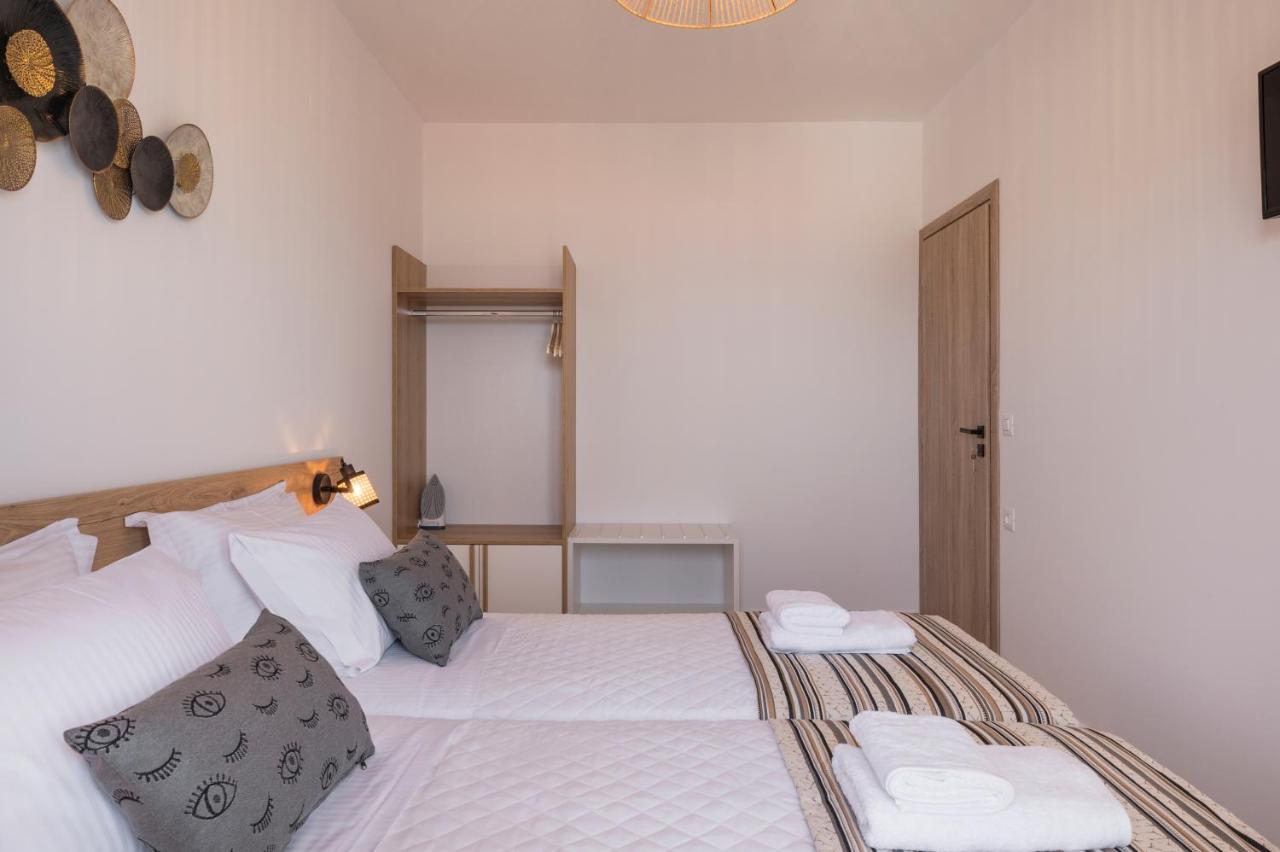 Indigo Blue Seaside Deluxe Apartments Kíssamos Exteriér fotografie