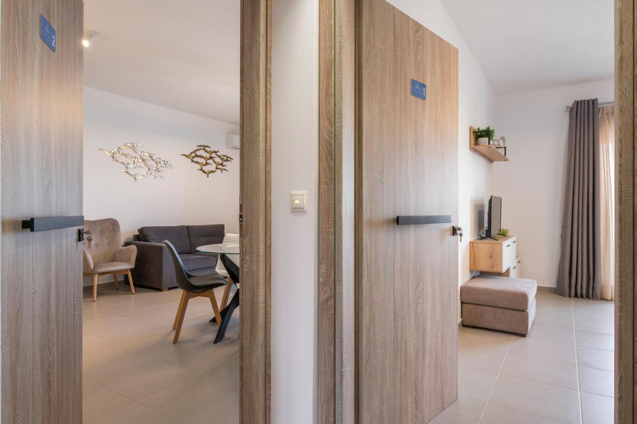 Indigo Blue Seaside Deluxe Apartments Kíssamos Exteriér fotografie