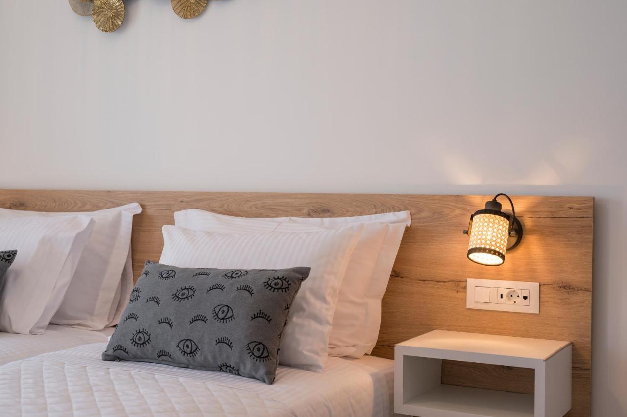 Indigo Blue Seaside Deluxe Apartments Kíssamos Exteriér fotografie