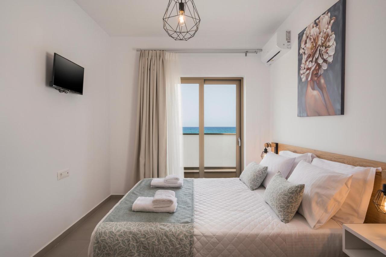 Indigo Blue Seaside Deluxe Apartments Kíssamos Exteriér fotografie
